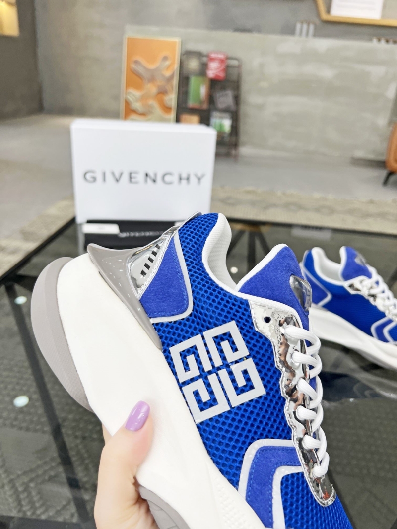 Givenchy Sneakers